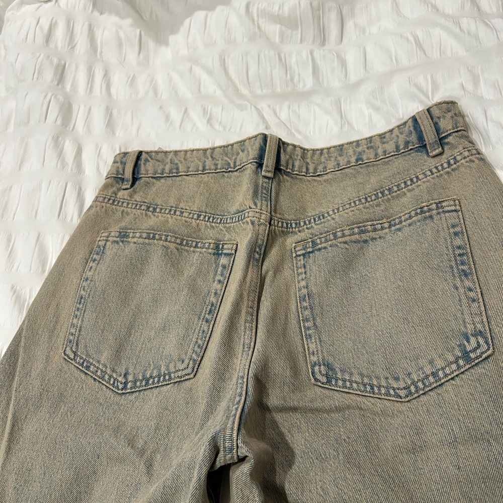 SOLD Zara Boyfriend Jeans
